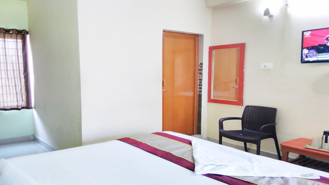 Ssb Residency Hotel Tirupati Exterior photo
